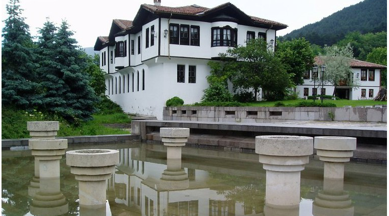 Екскурзия към Възрожденска България