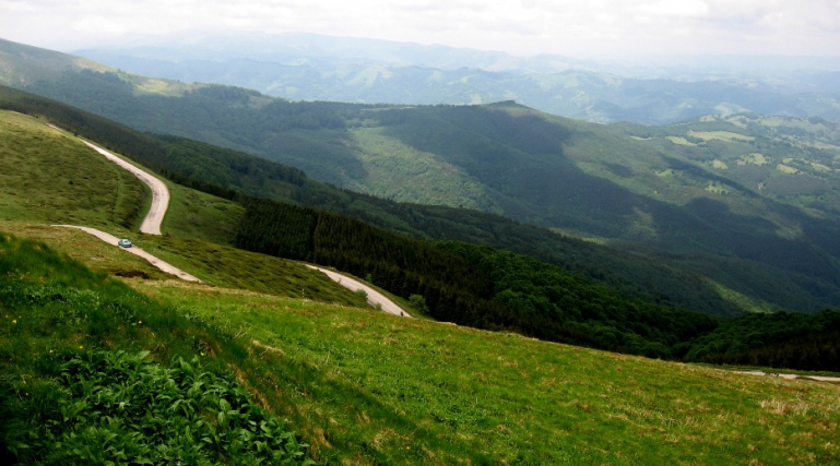Планинска екскурзия до Беклемето и Орлово гнездо